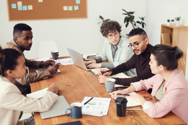 SLA DE JUNTAS PERSONAL EN COMUNICACIÓN